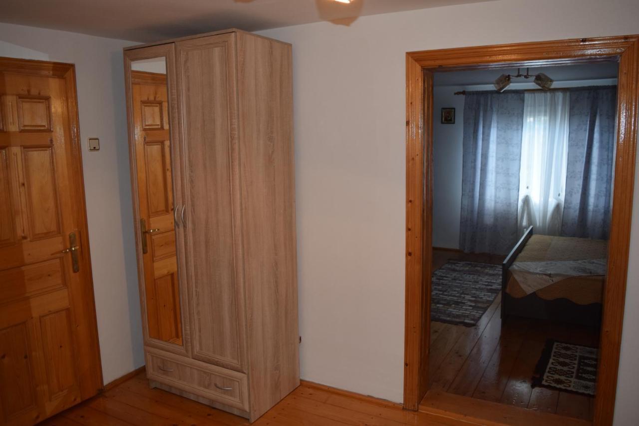 Casa *