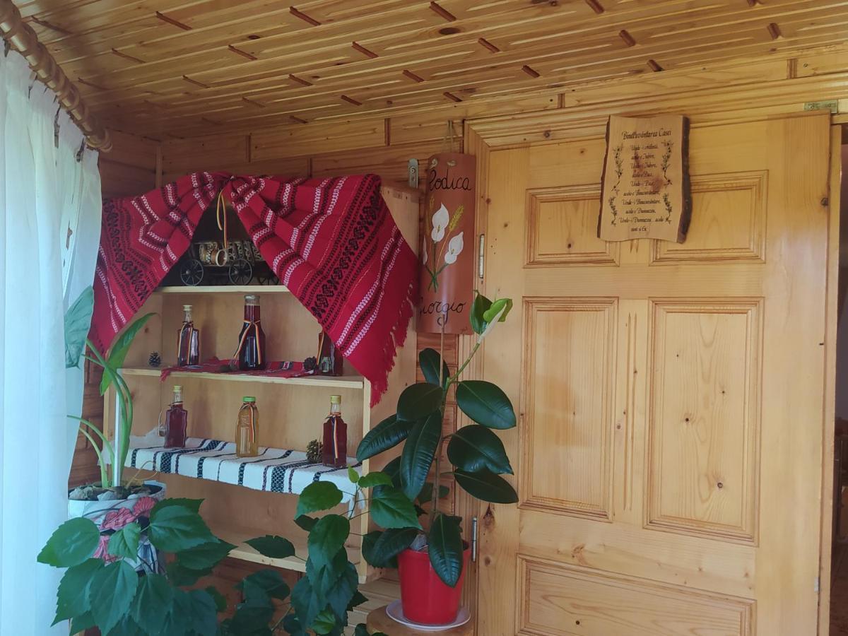 Casa *